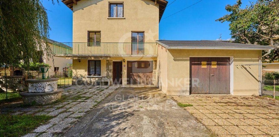 Дом с 7 спальнями в Каталония, Испания № 5523