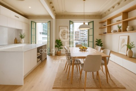 4 bedrooms apartment for sale in Barcelona, Catalonia, Spain № 5520 - photo 2