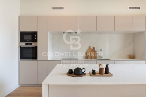 4 bedrooms apartment for sale in Barcelona, Catalonia, Spain № 5520 - photo 4