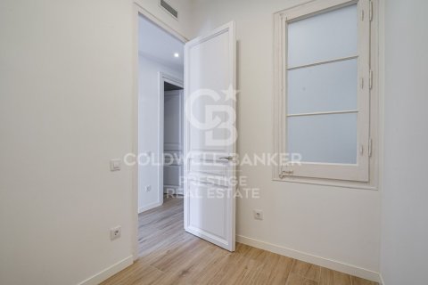 3 bedrooms apartment for sale in Barcelona, Catalonia, Spain № 5518 - photo 14
