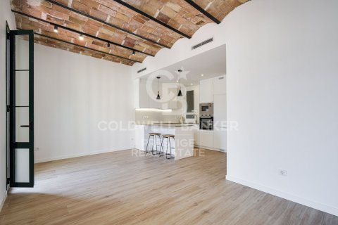 3 bedrooms apartment for sale in Barcelona, Catalonia, Spain № 5518 - photo 4