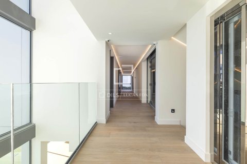 8 chambres villa à vendre à Barcelona, Catalonia, Spain № 3735 - photo 25