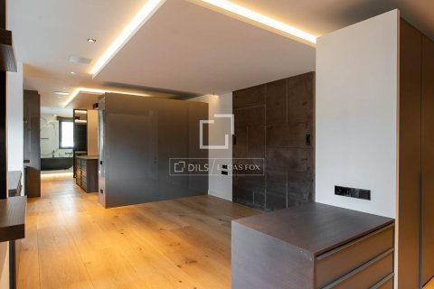 5 chambres apartment à vendre à Barcelona, Catalonia, Spain № 3734 - photo 30