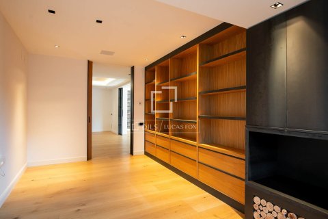 5 chambres apartment à vendre à Barcelona, Catalonia, Spain № 3734 - photo 20