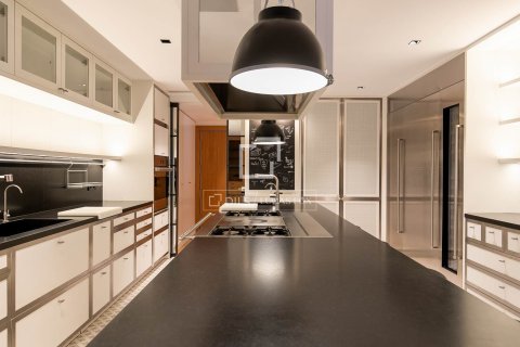 5 chambres apartment à vendre à Barcelona, Catalonia, Spain № 3734 - photo 15