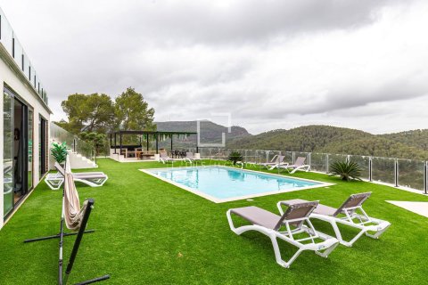 6 chambres villa à vendre à La Floresta, Barcelona, Catalonia, Spain № 3736 - photo 3