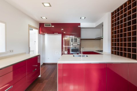 4 chambres apartment à vendre à Barcelona, Catalonia, Spain № 3738 - photo 19