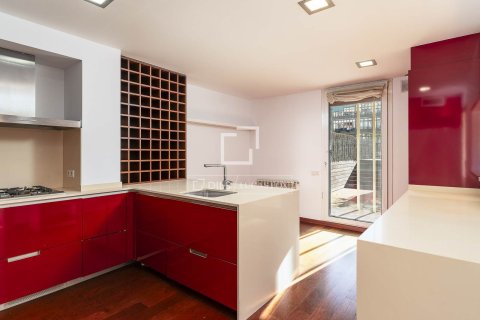 4 chambres apartment à vendre à Barcelona, Catalonia, Spain № 3738 - photo 18