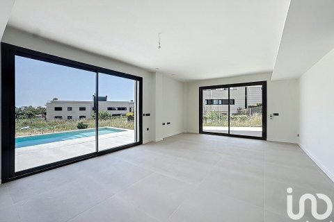 4 bedrooms house for sale in Teia, Barcelona, Catalonia, Spain № 5048 - photo 8