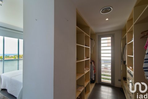 5 bedrooms house for sale in Sant Vicenc De Montalt, Barcelona, Catalonia, Spain № 5047 - photo 20