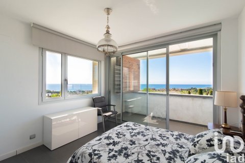 5 bedrooms house for sale in Sant Vicenc De Montalt, Barcelona, Catalonia, Spain № 5047 - photo 22