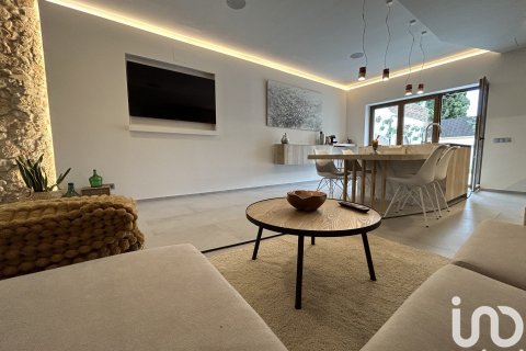 3 bedrooms house for sale in Castell-Platja d'Aro, Girona, Catalonia, Spain № 5046 - photo 10