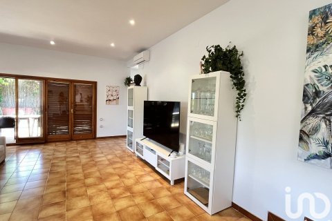 4 bedrooms house for sale in Vilanova i la Geltru, Barcelona, Catalonia, Spain № 5050 - photo 20