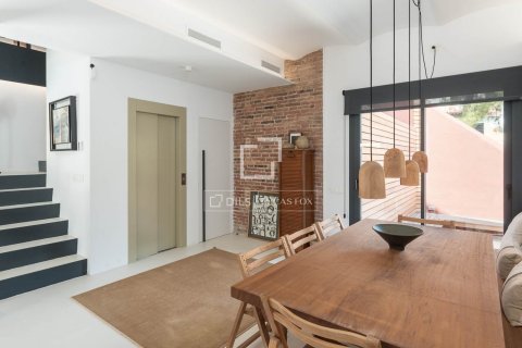 4 chambres villa à vendre à Barcelona, Catalonia, Spain № 3717 - photo 16