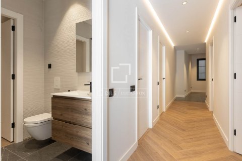 3 chambres apartment à vendre à Barcelona, Catalonia, Spain № 4155 - photo 23