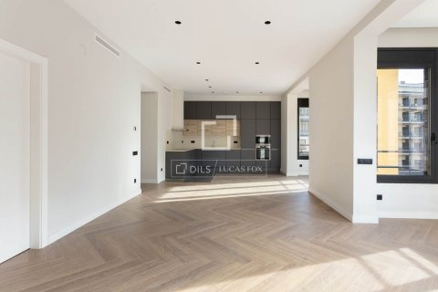 3 chambres apartment à vendre à Barcelona, Catalonia, Spain № 4155 - photo 3