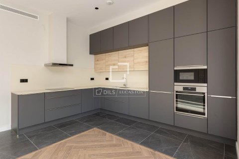 3 chambres apartment à vendre à Barcelona, Catalonia, Spain № 4155 - photo 7