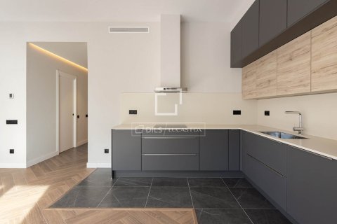 3 chambres apartment à vendre à Barcelona, Catalonia, Spain № 4155 - photo 10