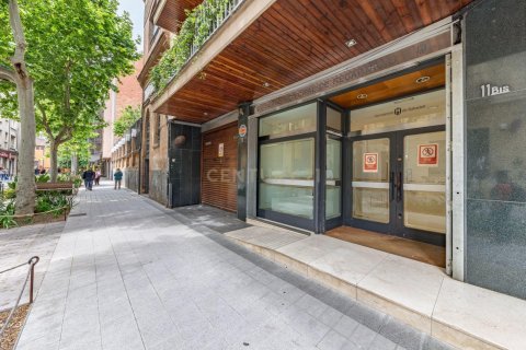574 sq.m. office for sale in Sabadell, Barcelona, Catalonia, Spain № 6990 - photo 2