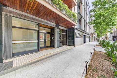 574 sq.m. office for sale in Sabadell, Barcelona, Catalonia, Spain № 6990 - photo 8