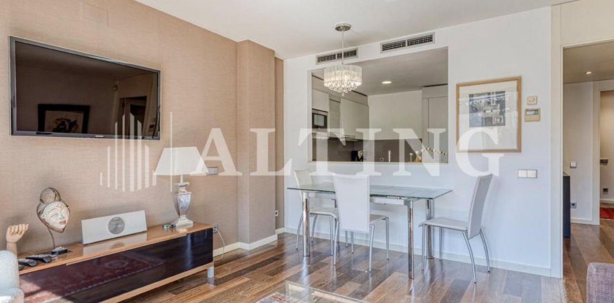 Квартира с 1 спальней в Барселоне, Каталония, Испания № 2794