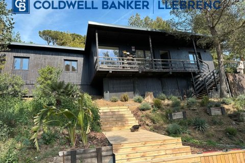 Купить земельный участок в Вальвидрера, Барселона, Испания 1012м², № 2501 - фото 2