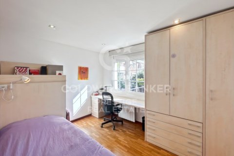 Купить таунхаус в Эсплугес-де-Льобрегат, Испания с 6 спален, 313м², № 2502 - фото 18