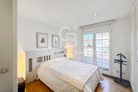 Купить таунхаус в Эсплугес-де-Льобрегат, Испания с 6 спален, 313м², № 2502 - фото 15