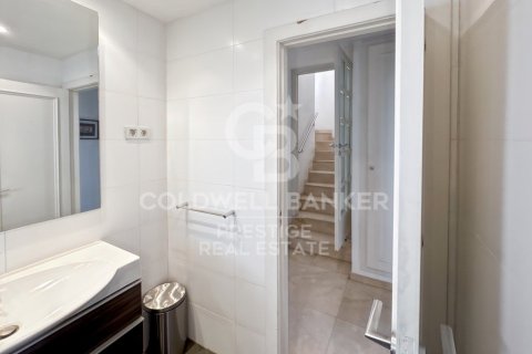 Купить таунхаус в Эсплугес-де-Льобрегат, Испания с 6 спален, 313м², № 2502 - фото 22