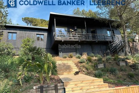 Купить земельный участок в Вальвидрера, Барселона, Испания 1012м², № 2500 - фото 2