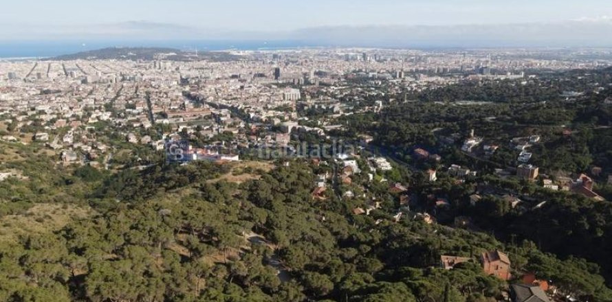 Земельный участок 1012м² в Вальвидрере, Барселона, Каталония, Испания № 2500