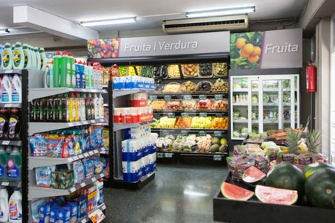 573 sq.m. retail store for sale in Gracia, Barcelona, Catalonia, Spain № 5157 - photo 2