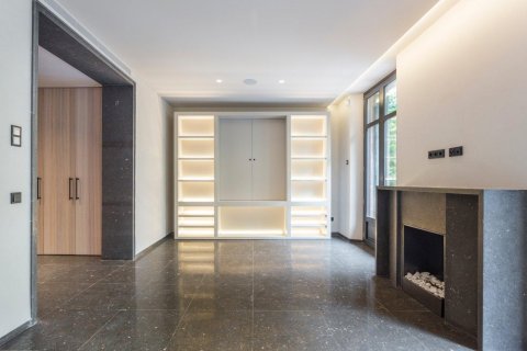 Купить квартиру в Эшампле, Испания с 2 спальни, 150м², № 1212 - фото 3