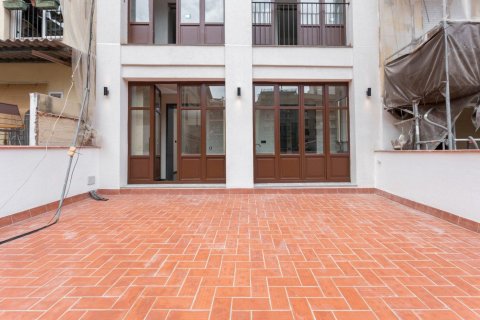 Квартира с 2 спальнями в Эшампле, Барселона, Каталония, Испания № 1212