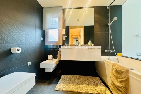 4 bedrooms apartment for sale in Principado De Andorra (Ninguna Poblacion Tiene C.P.), Lleida, Catalonia, Spain № 5286 - photo 20