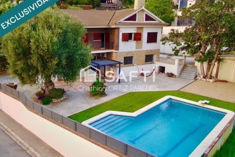 Дом с 5 спальнями в Тиане, Барселона, Каталония, Испания № 2250