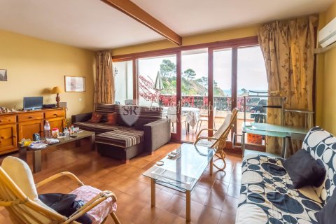 2 bedrooms apartment for sale in Tossa de Mar, Girona, Catalonia, Spain № 6717 - photo 4