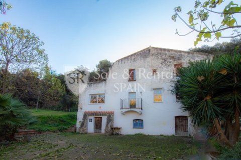 4 bedrooms house for sale in Sant Pol de Mar, Barcelona, Catalonia, Spain № 6716 - photo 2