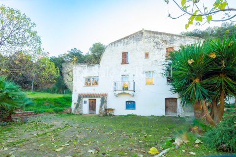 4 bedrooms house for sale in Sant Pol de Mar, Barcelona, Catalonia, Spain № 6716 - photo 16