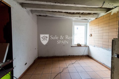4 bedrooms house for sale in Sant Pol de Mar, Barcelona, Catalonia, Spain № 6716 - photo 21