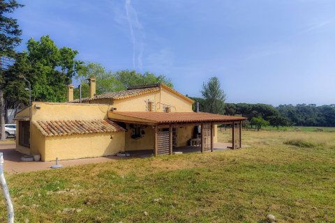 5 bedrooms house for sale in Caldes de Malavella, Girona, Catalonia, Spain № 6715 - photo 18