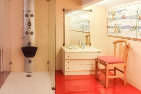 5 bedrooms house for sale in Caldes de Malavella, Girona, Catalonia, Spain № 6715 - photo 12