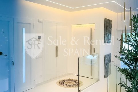 6 bedrooms house for sale in Castell-Platja d'Aro, Girona, Catalonia, Spain № 6713 - photo 9