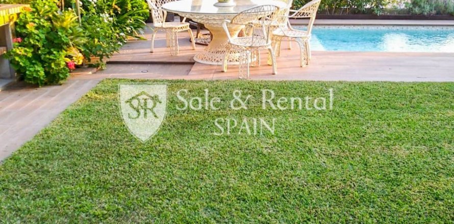 6 bedrooms house for sale in Castell-Platja d'Aro, Girona, Catalonia, Spain № 6713