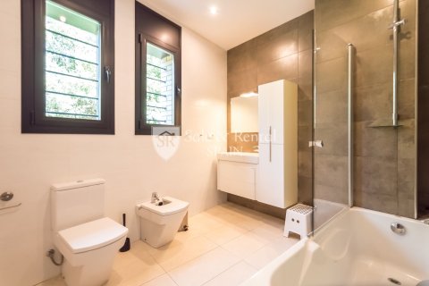 6 bedrooms house for sale in Santa Susanna, Barcelona, Catalonia, Spain № 6718 - photo 7