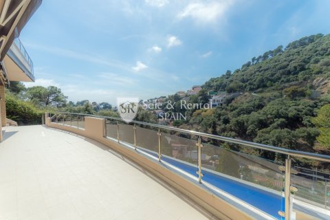 6 bedrooms house for sale in Santa Susanna, Barcelona, Catalonia, Spain № 6718 - photo 19