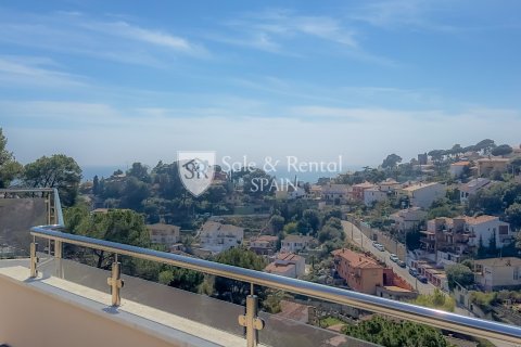 6 bedrooms house for sale in Santa Susanna, Barcelona, Catalonia, Spain № 6718 - photo 26