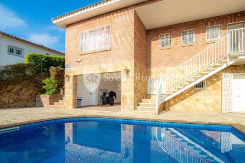 7 bedrooms house for sale in Lloret de Mar, Girona, Catalonia, Spain № 6712 - photo 26