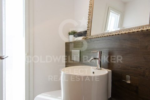 Купить дом в Сабадель, Испания с 3 спальни, 347м², № 7749 - фото 7