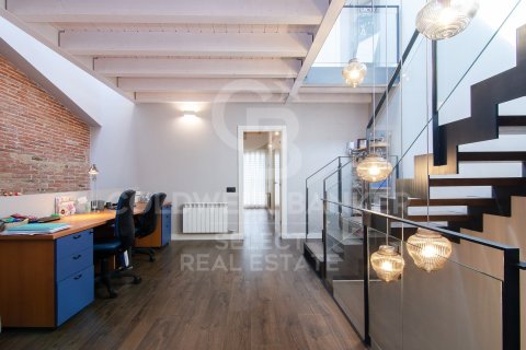 Купить дом в Сабадель, Испания с 3 спальни, 347м², № 7749 - фото 2